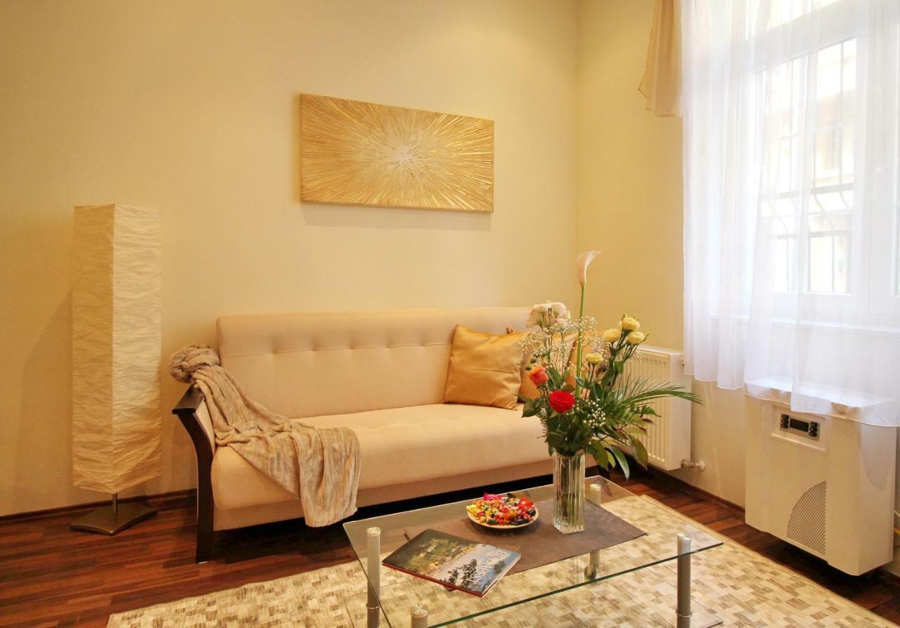 Castle Court Apartment Budapešť Exteriér fotografie