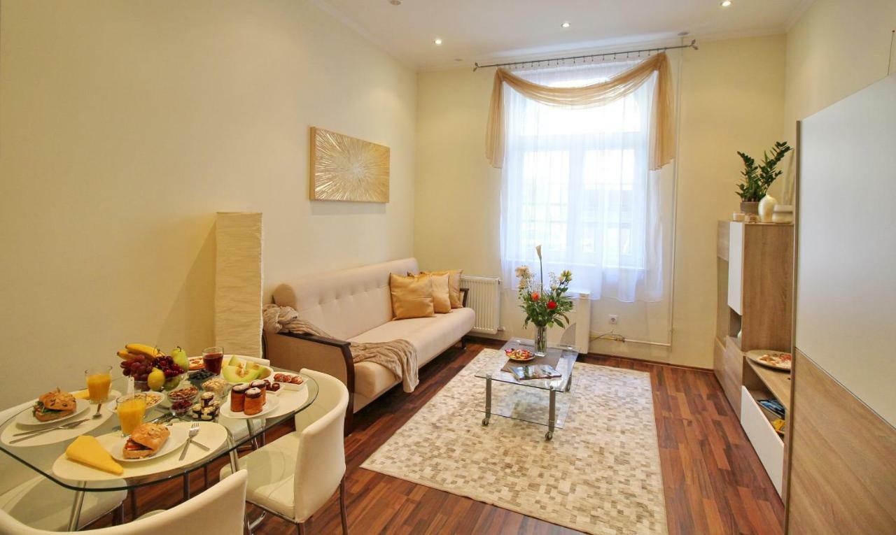 Castle Court Apartment Budapešť Exteriér fotografie