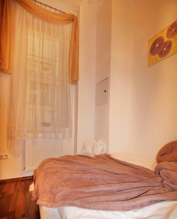 Castle Court Apartment Budapešť Exteriér fotografie